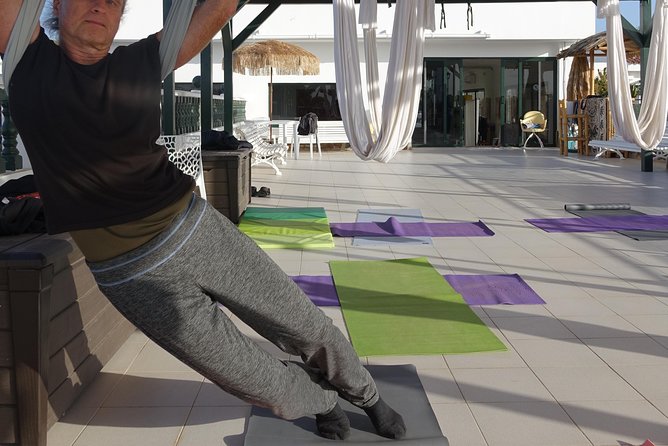 Aerial Yoga Experience in Maspalomas, Spain - The workout plus meditation angle (it’s not just a thrill)