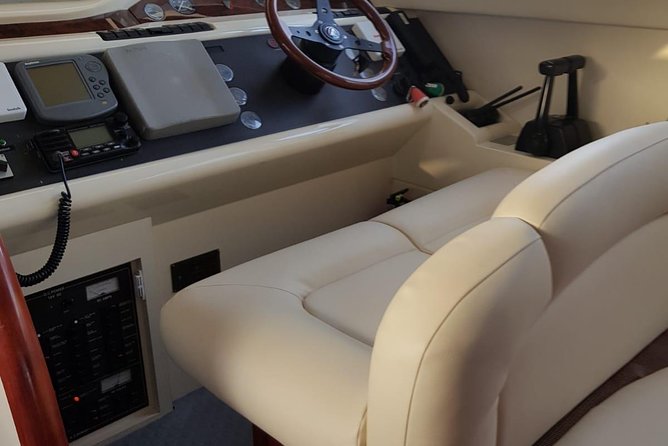 Boat Trip 4 Hours - Private Charter ("KEEPER UNO" Boat) - Safety and “private” expectations: what to confirm before you sail