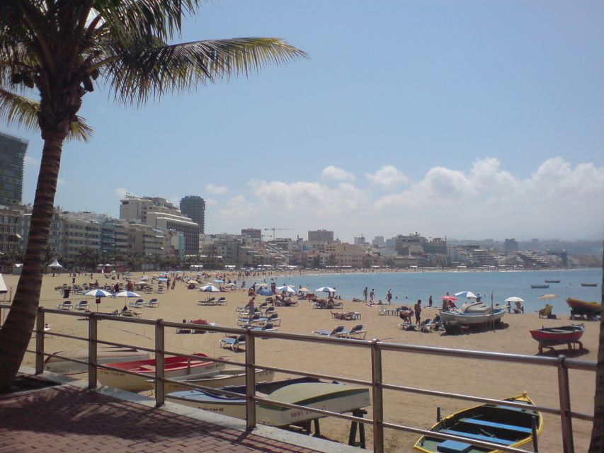 City Treasures Unveiled: 3.5-Hour Las Palmas Cab & Walking - Practical Tips to Make the Day Easier