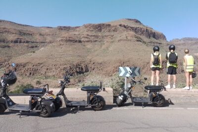e-Scooter or e-Bike Maspalomas Tour+Visit Western Town Sioux City - Two black-sand beaches: San Agustín and Playa del Águila