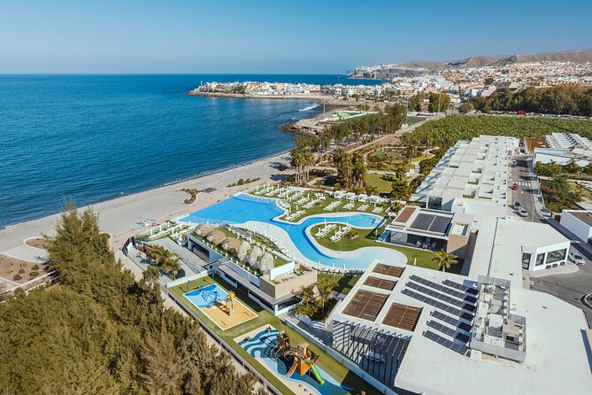 Entire Day Ticket at Perchel Beach Club with Spa Circuit - Perchel Beach Club: Hammocks, Infinity Pool, and Sea Air