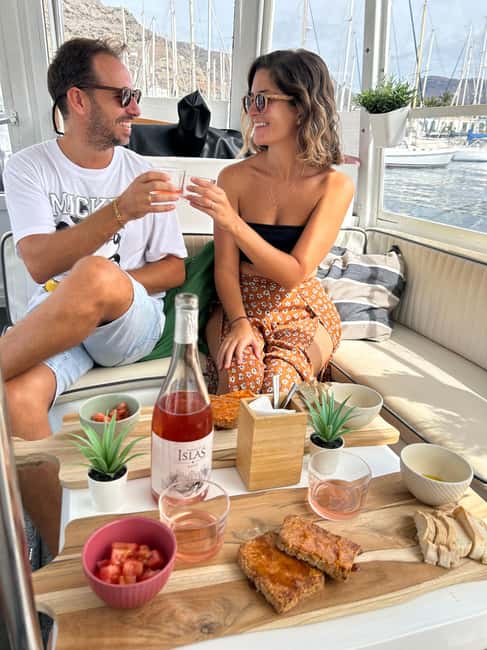 Explore Gran Canaria: Boat Tour with Wine & Food Tasting - What this Puerto de Mogán gourmet cruise is really about