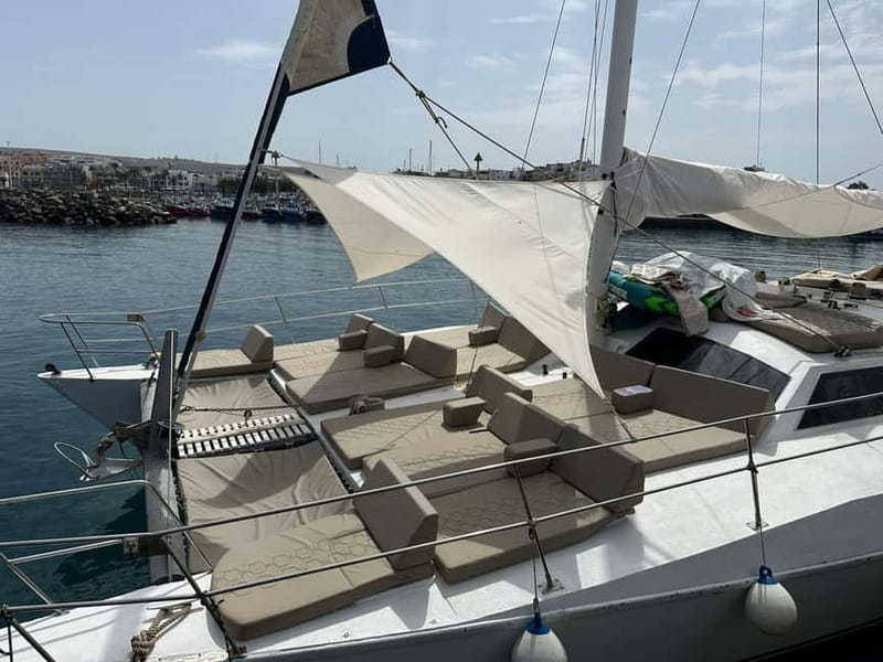 Gran Canaria: Catamaran Tour with Lunch and Drinks - A 4-Hour Catamaran Day From Arguineguín