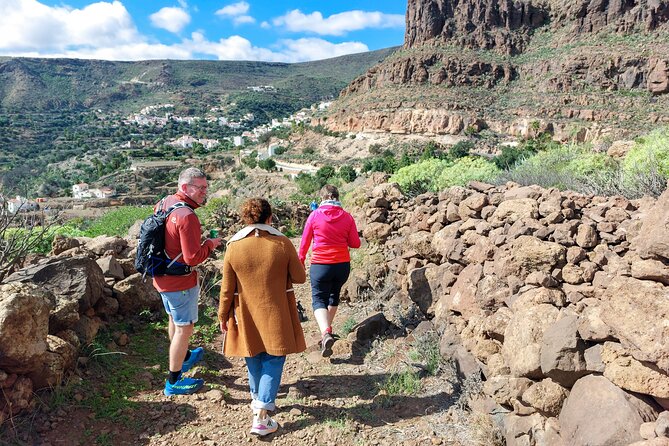 Gran Canaria Cave, Oasis, Red-gorge Adventure & cosy Picnic - Key things I’d focus on before you go