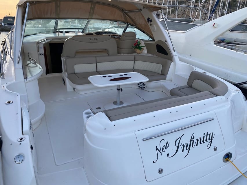 Gran Canaria: Excursion on private yacht with drinks, lunch and snorkeling - Key highlights worth planning around