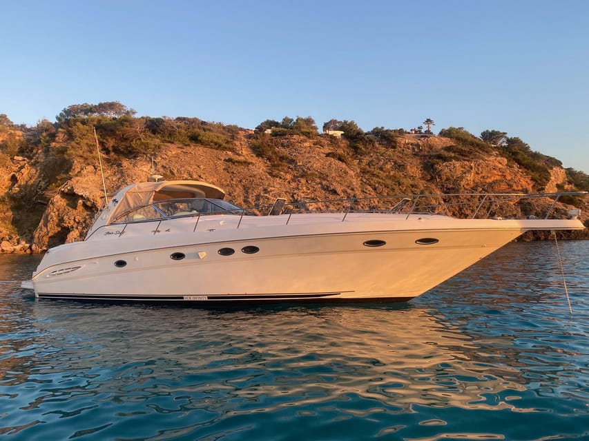 Gran Canaria: Excursion on private yacht with drinks, lunch and snorkeling - Mogán and the Perchel cove: snorkeling that feels like your own beach