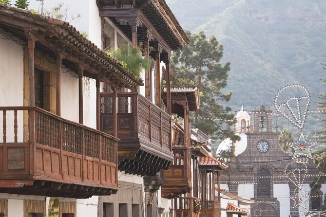 Gran Canaria North Tour Canarian Landscapes - Arucas historic center and San Juan Bautista: a clean introduction to the island’s towns
