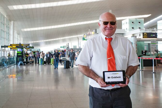 Gran Canaria Private Transfer from Las Palmas airport (LPA) to Costa Meloneras - Flight Timing Changes: How They Adjust Your Pickup