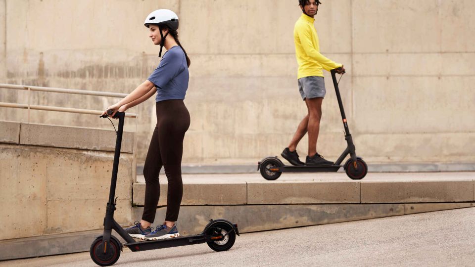 Gran Canaria: Rent Electric Scooter Kick Start - A Self-Guided Day from Playa del Inglés to Meloneras