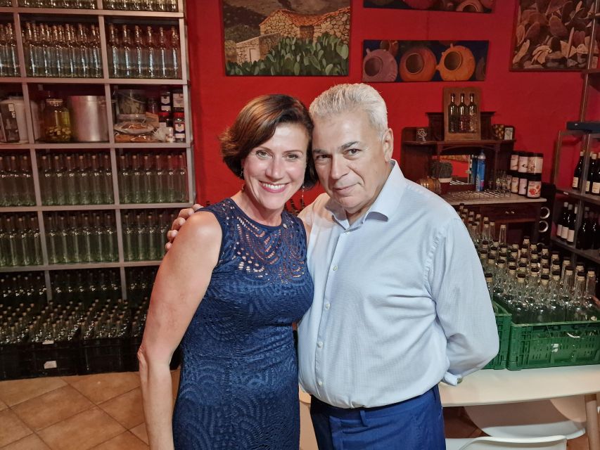 Gran Canaria: Spanish Tapas and Wine Tasting Tour in Mogan - Wine tasting with real explanations (and a vermut that steals the show)