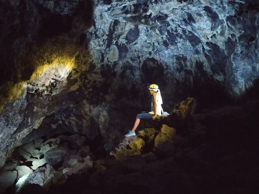Gran Canaria: Zipline and Mountaineering Tour - Entering the volcanic tube: why this cave section feels unique