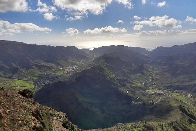 Hiking experience in the north of Gran Canaria - Lunch: Restaurant Stop or Picnic Plan