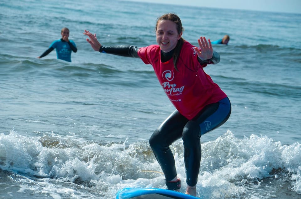 Las Palmas: Learn to Surf with a Special Price for Two Group - Chasing the right waves: why the session spot matters