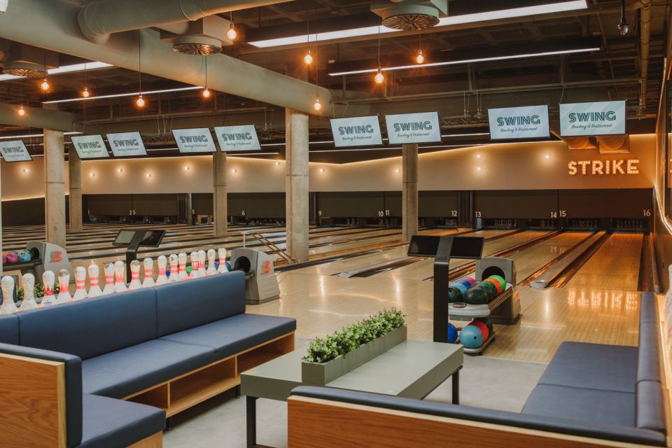 Maspalomas: Bowling Session Entry Ticket at Holiday World - Small logistics that matter on the day