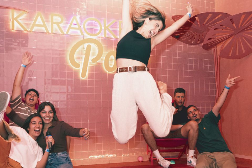 Maspalomas: Holiday World Themed Karaoke Room Rental - Microphones, Moments, and the Small Things That Decide Whether It Feels Great