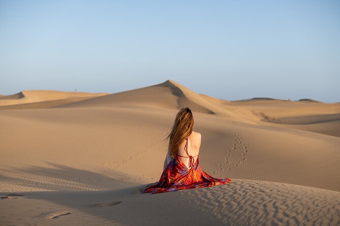 Photoshoot at Dunas Maspalomas in Desert Beach Ocean View - What Happens During the 1-Hour Walk (and Why It Works)