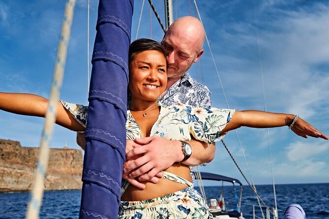 Private 3-hours afternoon SailingTour and Snorkeling with Food and Drinks - Afternoon sailing vs sunset energy: pick the light if you can