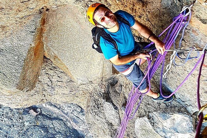 Professional climbing guide - Stop 3: Pinar de Tamadaba—finishing with a natural-feeling shift