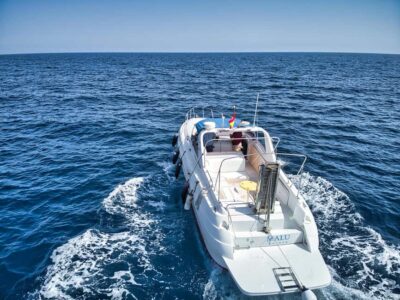 Puerto de Mogán: PRIVATE Yacht for up to 10 persons - The 6-hour flow: sailing time, sea stops, and how you’ll spend it