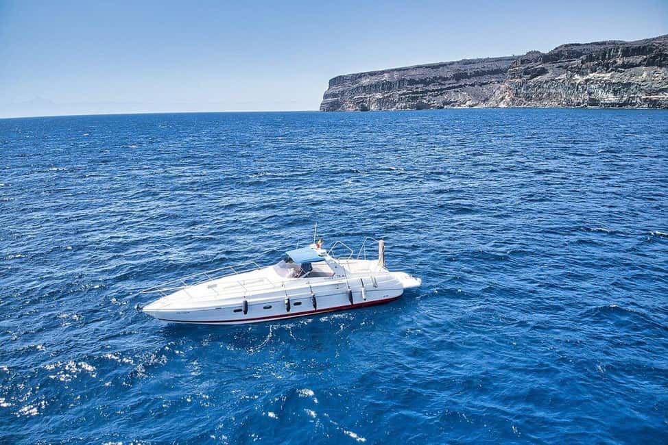 Puerto de Mogán: PRIVATE Yacht for up to 10 persons - Snorkeling stops and swimming time that don’t feel rushed