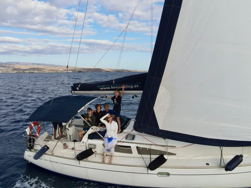 Puerto Rico: Sailing excursion with swim, drinks and tapas. - Southwest Gran Canaria sailing: why Puerto Rico’s coastline is the point