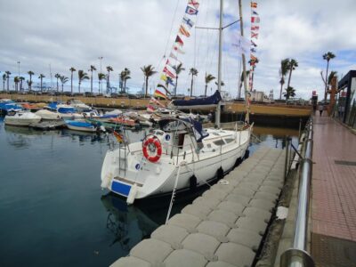 Puerto Rico: Sailing excursion with swim, drinks and tapas. - 4-hour vs 7-hour: you get two different rhythms