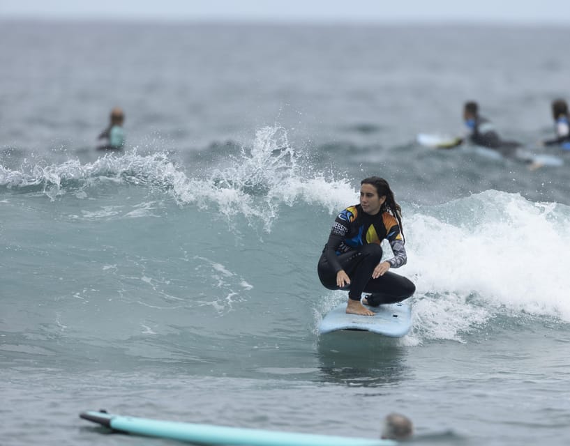 Surf lessons in Las Canteras Beach - Gear, Included Insurance, and Belongings: The Practical Stuff That Makes Surfing Less Stressful